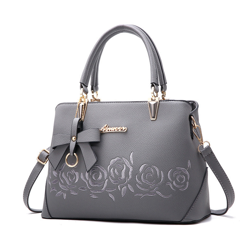 2021 new ladies handbag and fashion handbags on behalf of a single shoulder bag tide
